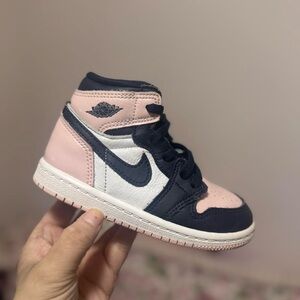 girls Air Jordan 1 Retro High OG SE TD 'Bubble Gum